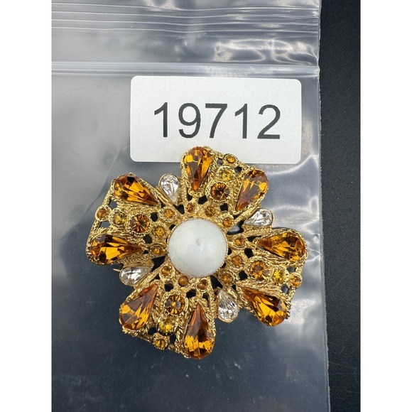 Vintage Brooch Flower Brown Rhinestone White Gold Tone - Picture 7 of 7